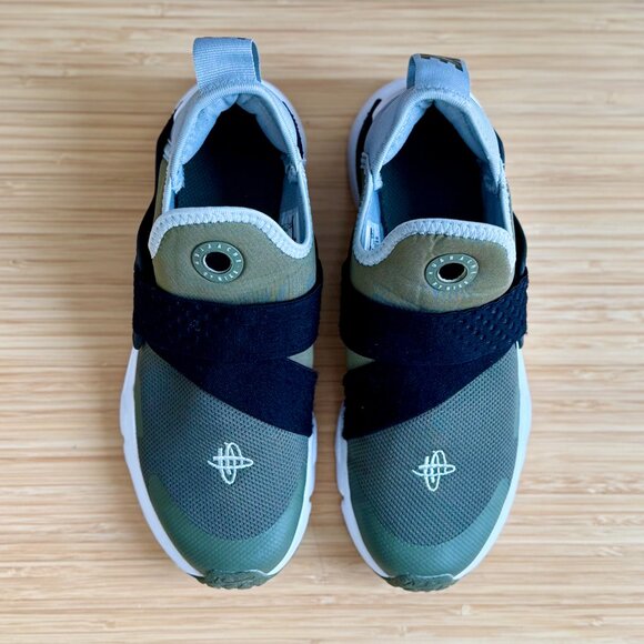 Nike Huarache Extreme GS Slip On Shoes, Olive Green, Size 3Y - Picture 7 of 10